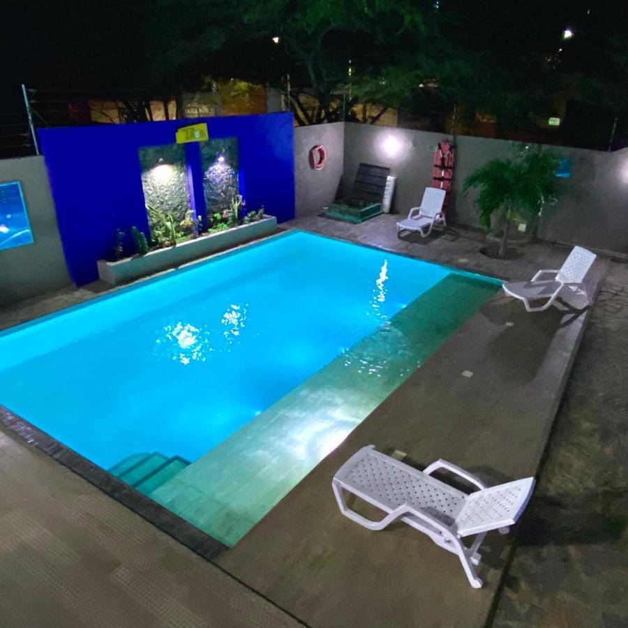 Hostal Aurora, Smith Lodging Таганга Екстер'єр фото